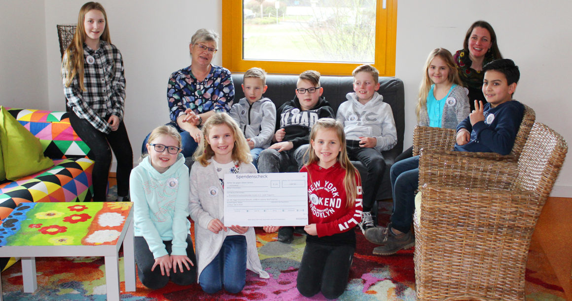Aggertalschule Donrath spendet 1.000 € an die Silberinsel