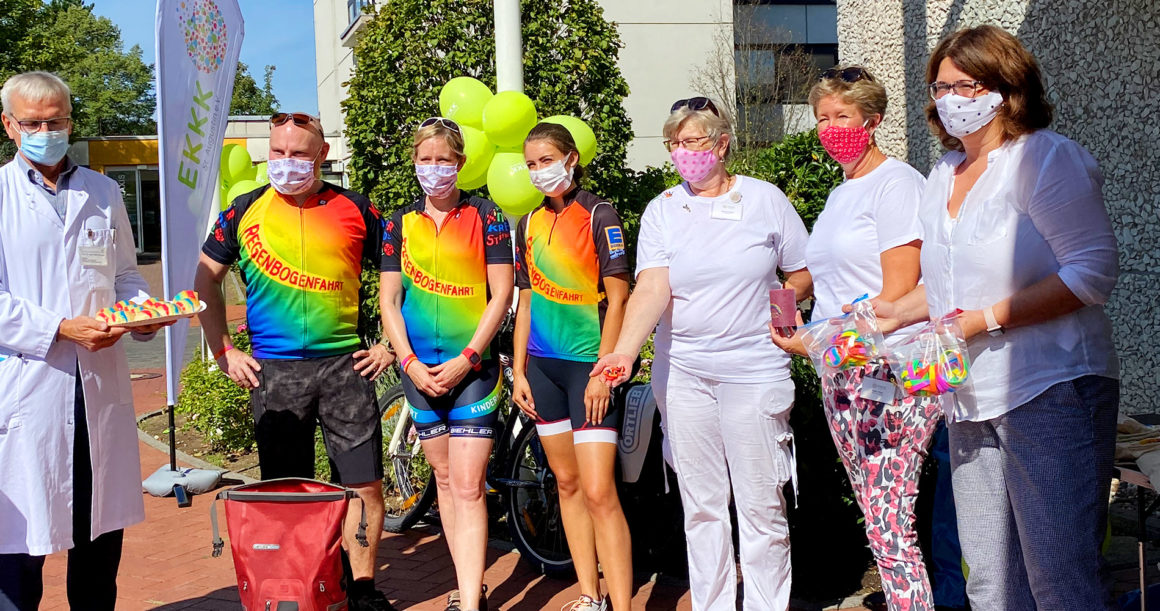 Klingelingeling, Klingelingeling, Klingelingeling – Die Regenbogenfahrt mit einem alternativ Programm