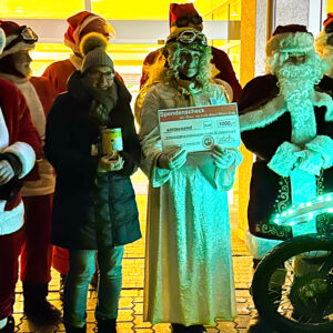 Spendenübergabe mit den Biker 4 Kids Bonn Rhein-Sieg.