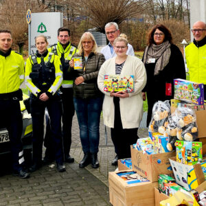 Spendenübergabe am 22.12.2022 die 3. mit der Polizei Sankt Augustin 