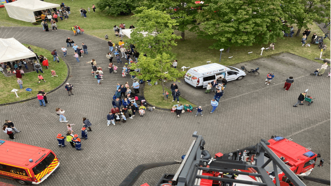 Unbenannt 🎉 Klinikfest 2025 – Was für ein schöner Tag! 🎉
